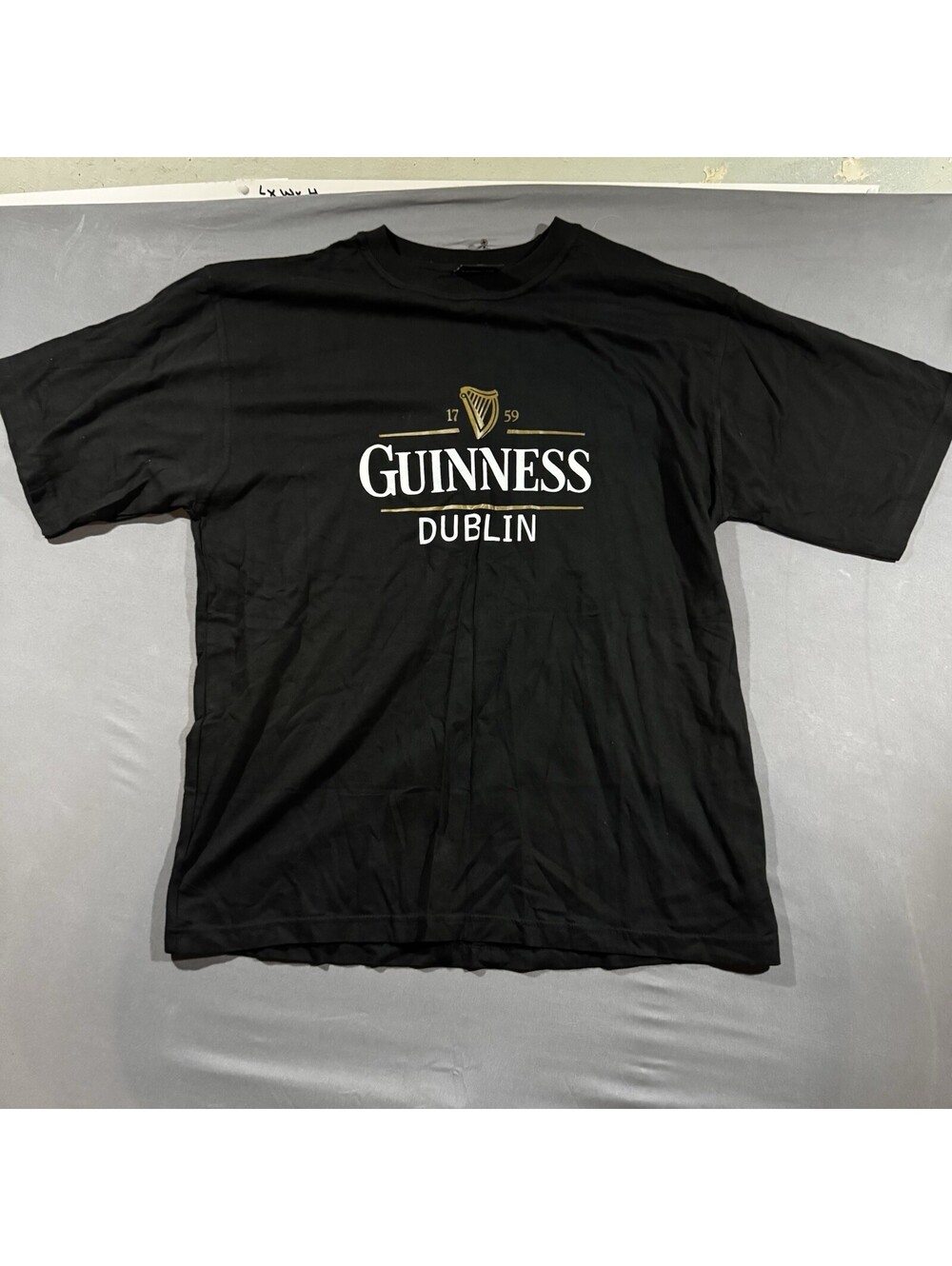 Guinness Dublin T-Shirt Mens XL Black Gold Harp Logo Est 1759 Relaxed Fit Tee